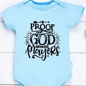 New “God Answers Prayers” romper 0-3 months